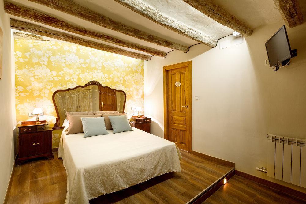 Azanúy Hotel Villa San Jorge מראה חיצוני תמונה